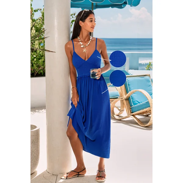 Robe longue bleue estivale