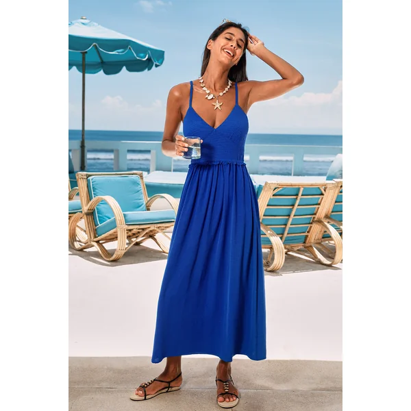 Robe longue bleue estivale