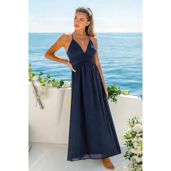Robe longue bleue tissée col plongeant