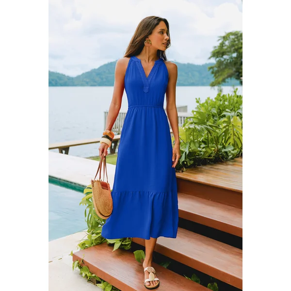 Robe longue bleue à col cranté