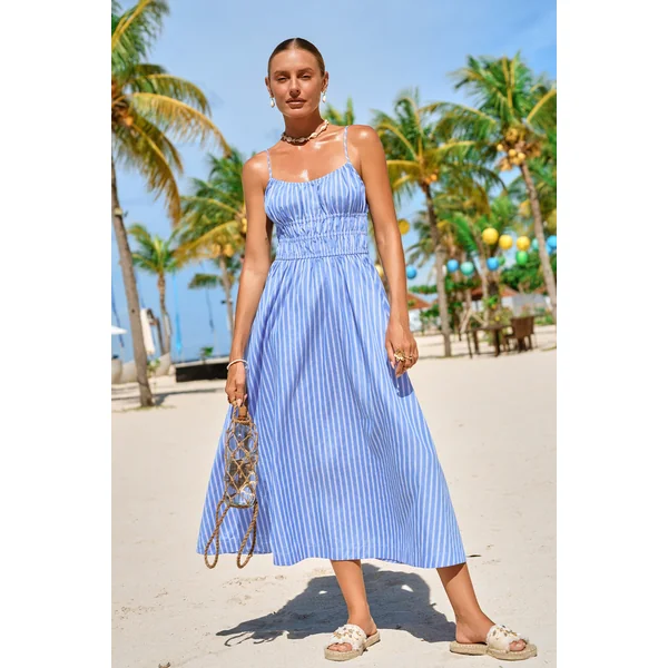 Robe longue bleue à rayures col scoop