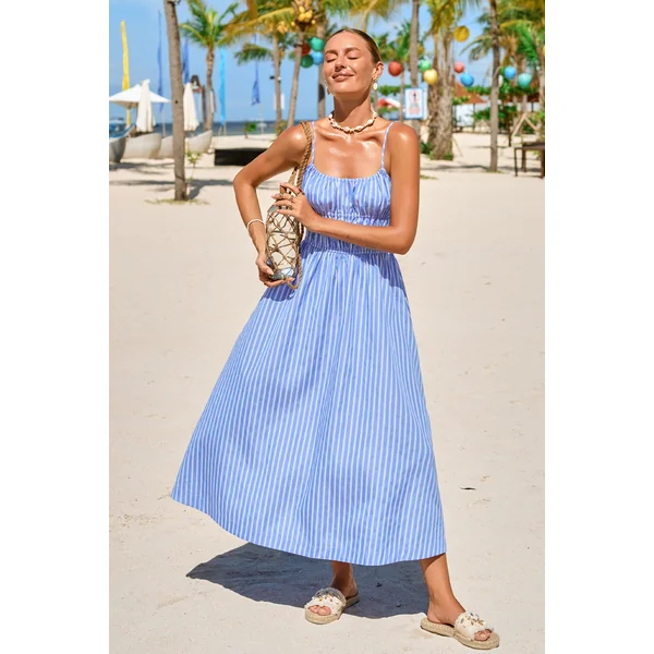 Robe longue bleue à rayures col scoop