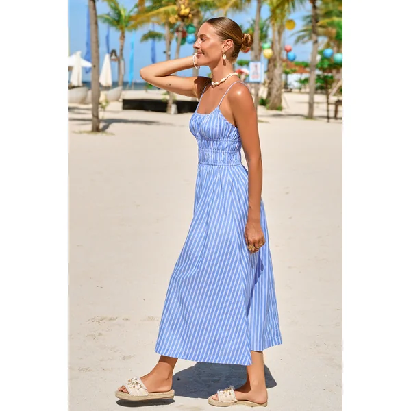 Robe longue bleue à rayures col scoop