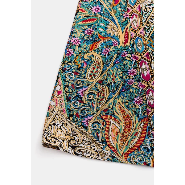 Robe longue bohème à col plongeant et motif paisley