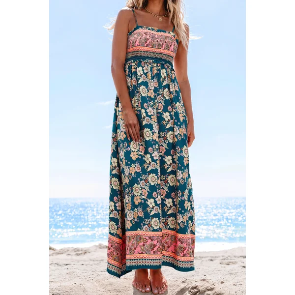 Robe longue florale avec col carré