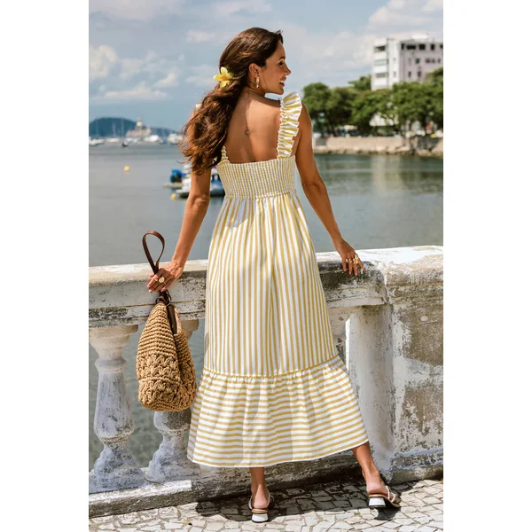Robe longue jaune col carré