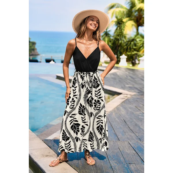 Robe longue noire tropicale sans manches