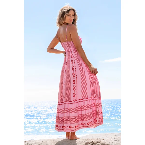 Robe longue ornée au charme captivant