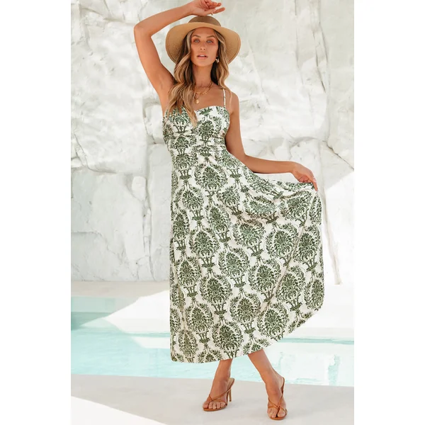 Robe longue ornée nouer au dos