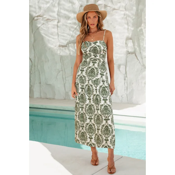 Robe longue ornée nouer au dos