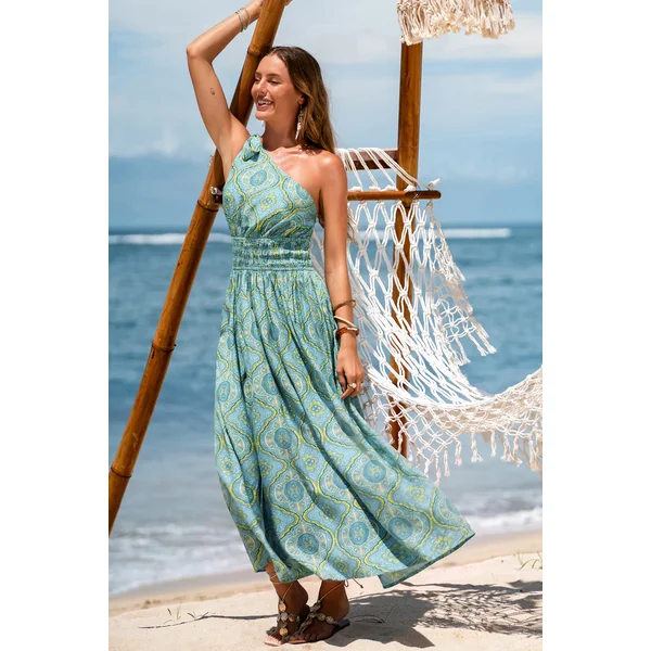 Robe longue ornée à l’allure aérienne