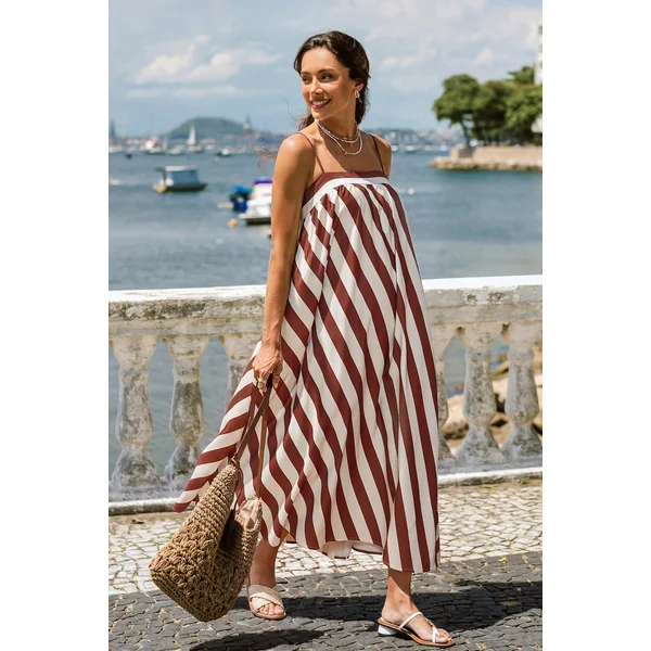 Robe longue rayée col carré