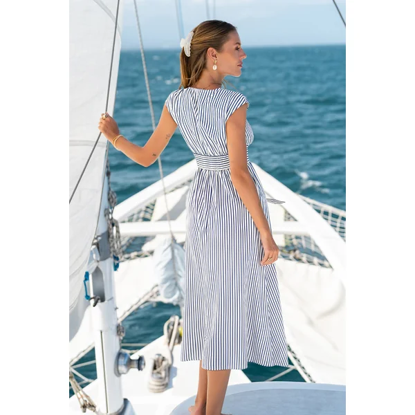 Robe longue rayée col V