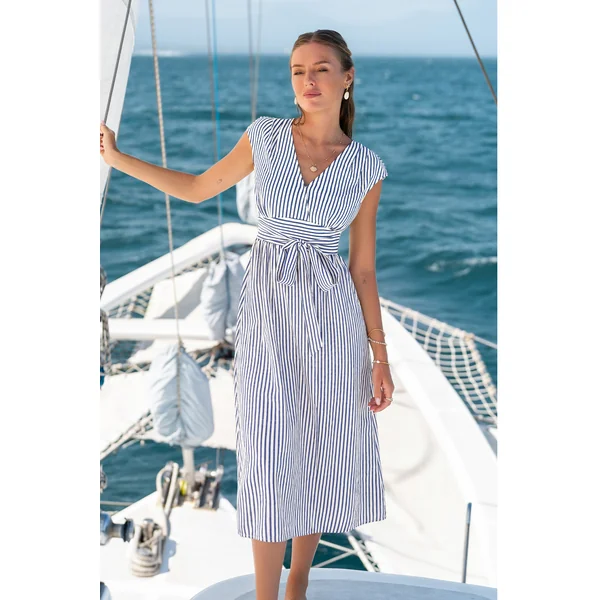 Robe longue rayée col V