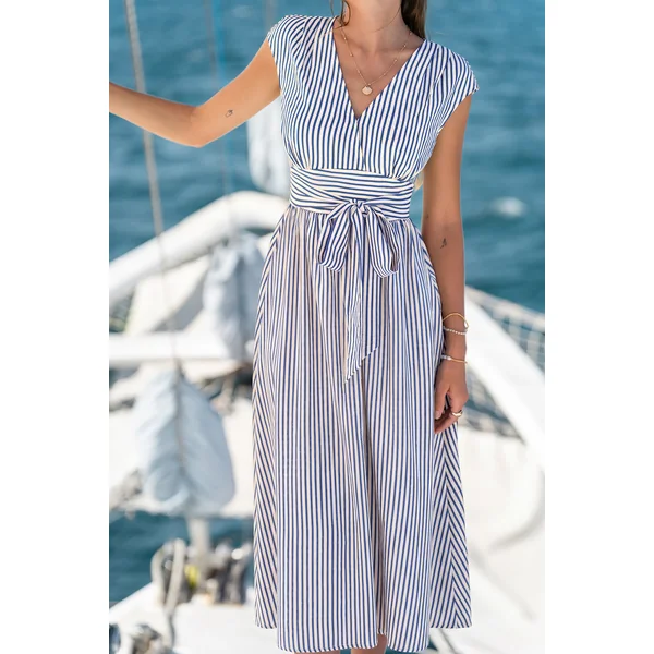 Robe longue rayée col V