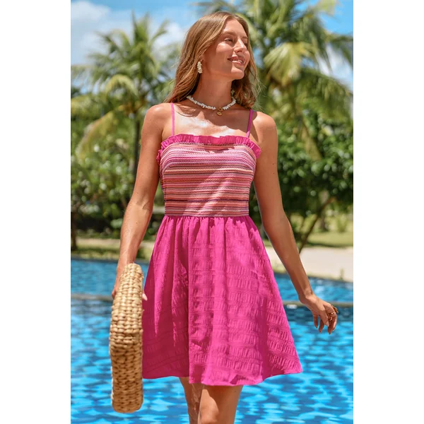 Robe longue rose col carré