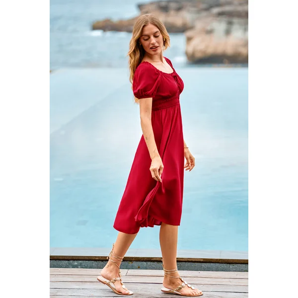 Robe longue rouge allure romantique