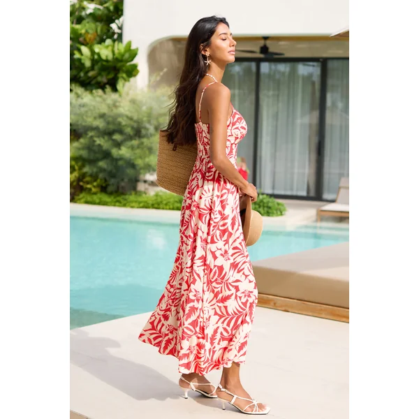 Robe longue rouge tropicale col cœur