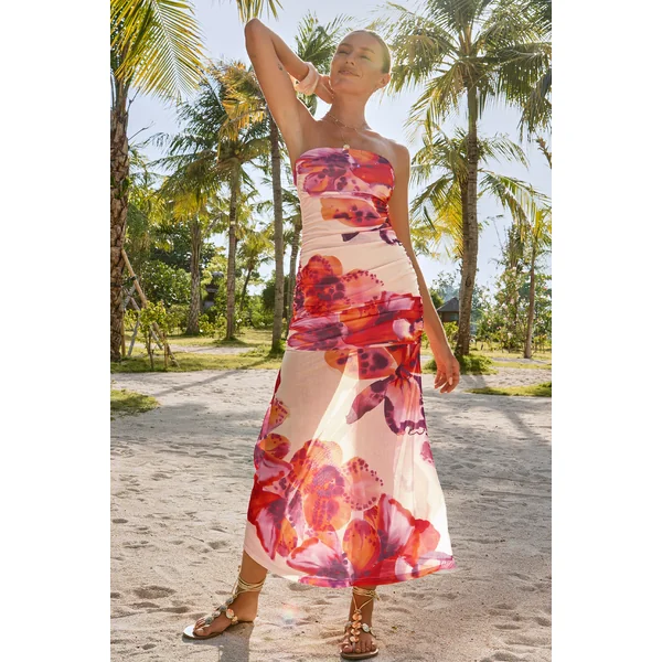 Robe longue ruchée florale col droit