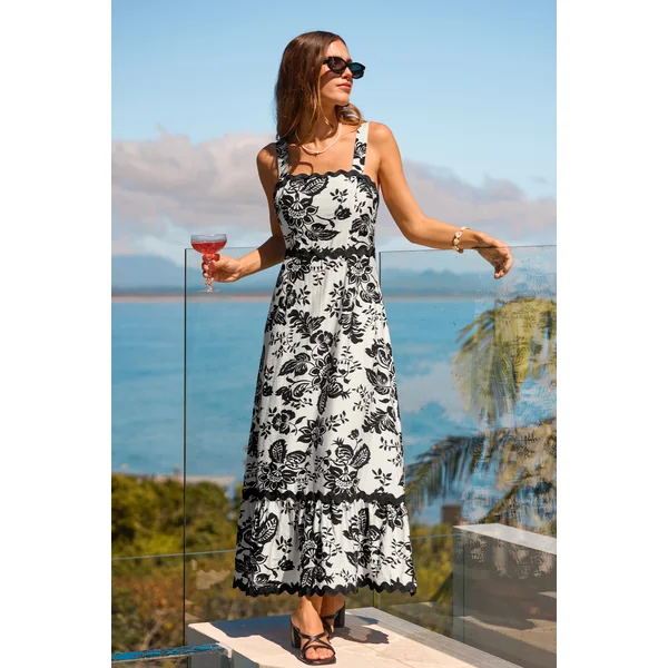 Robe longue tissée florale col carré sans manches