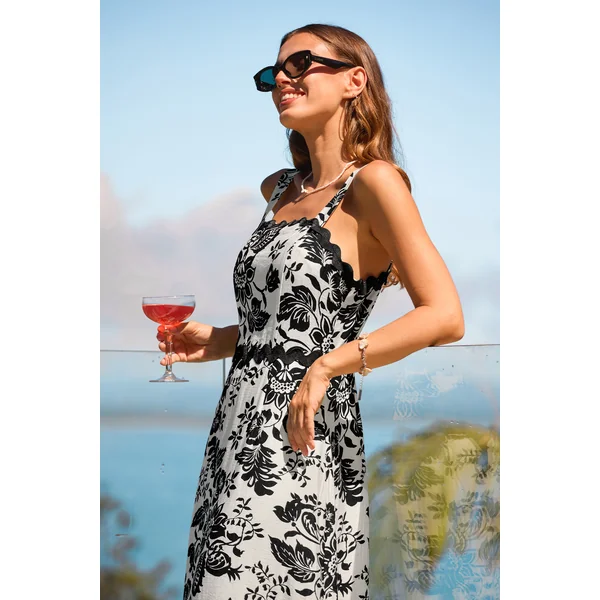 Robe longue tissée florale col carré sans manches