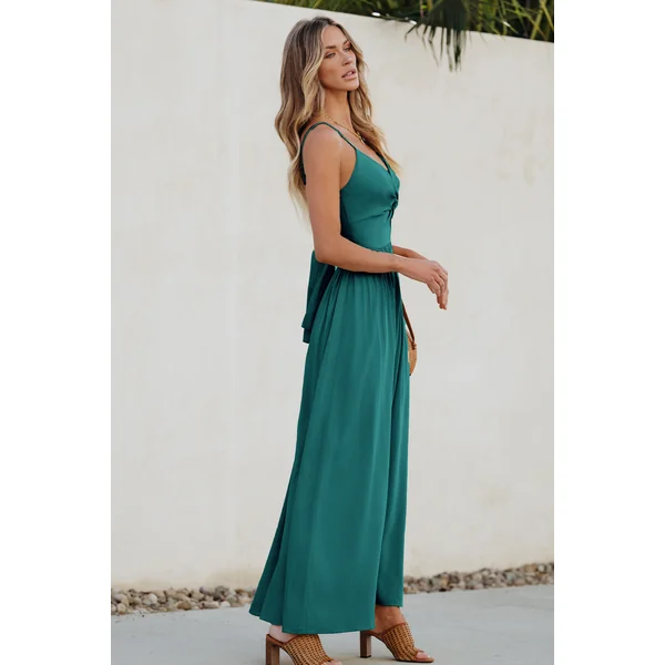 Robe maxi torsadée sur le devant avec trou de serrure