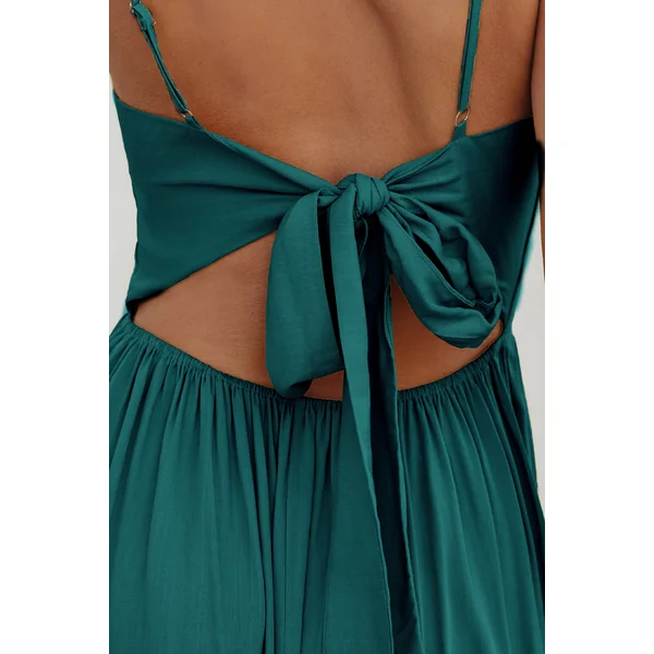 Robe maxi torsadée sur le devant avec trou de serrure