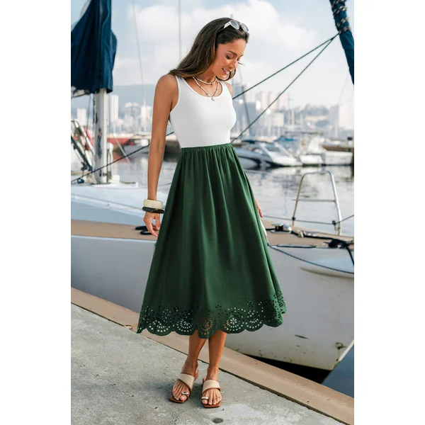 Robe midi bicolore au style élégant