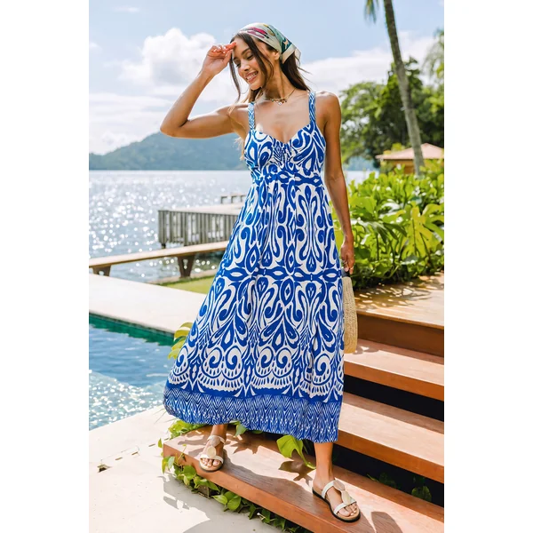 Robe midi à motif abstrait au style moderne