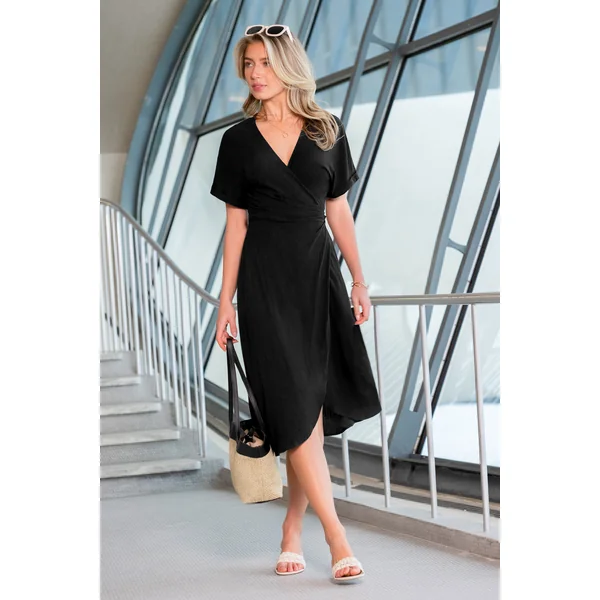 Robe noire nouer sur le côté