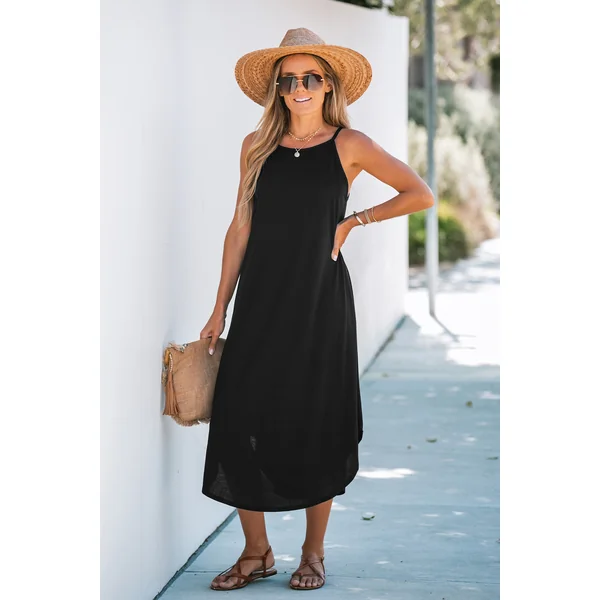 Robe à bretelles maxi fluide avec col scoop