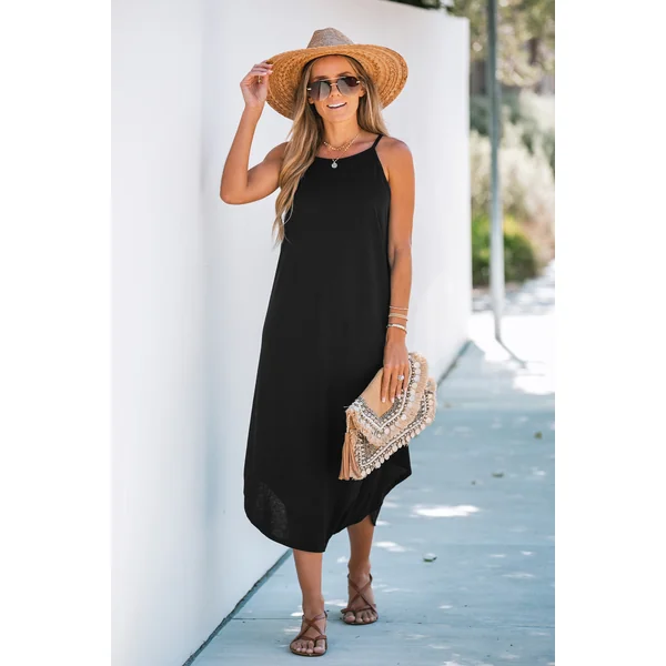 Robe à bretelles maxi fluide avec col scoop