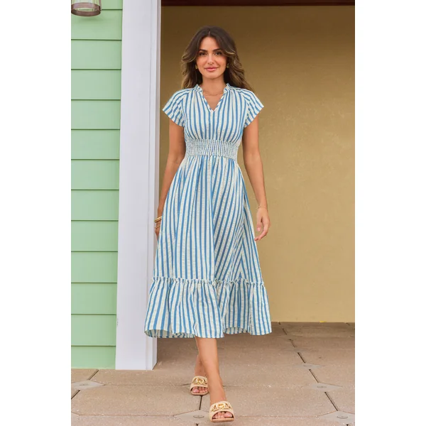 Robe à rayures taille smockée