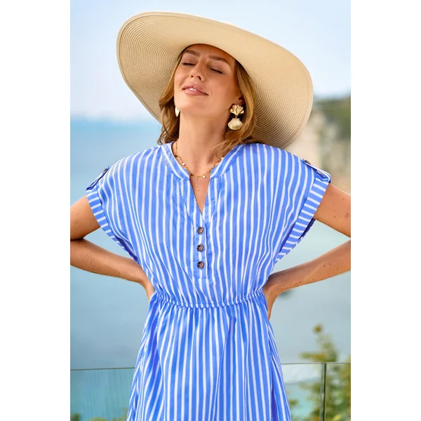 Robe à rayures à col fendu manches courtes longueur mi-longue