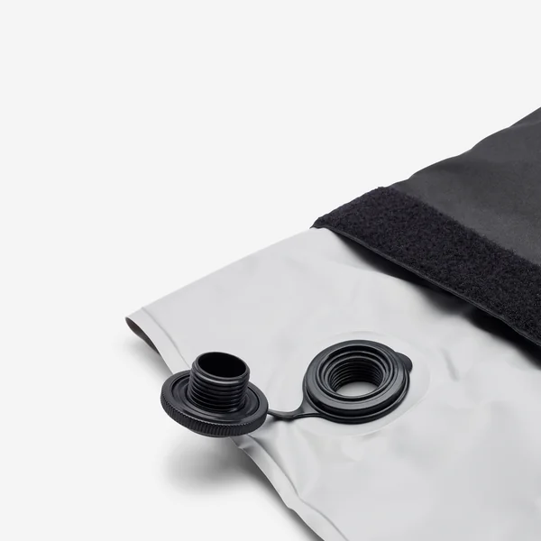 Sac de lestage souple chargeable avec de l'eau ou du sable.