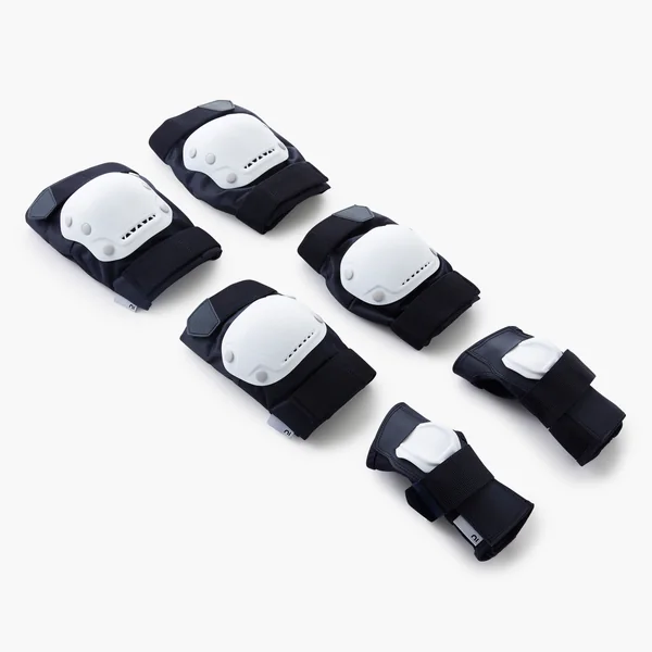 Set 3x2 protections roller adulte FIT500 BLEU FONCE