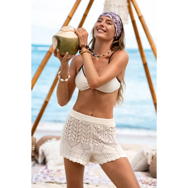 Short cover up de plage beige au style décontracté
