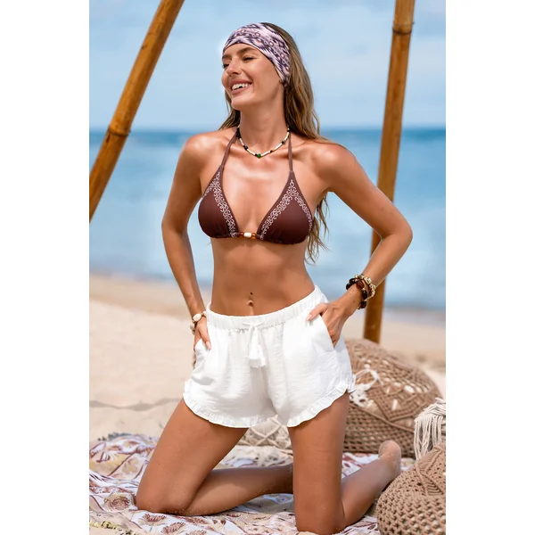 Short cover up de plage blanc à l’esprit bord de mer