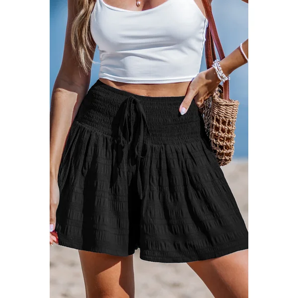 Short cover up noir jambe large