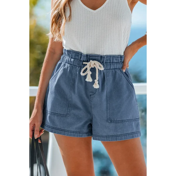 Short denim bleu à cordon