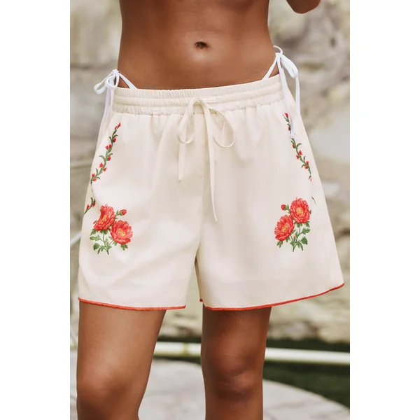 Short fleuri jambe évasée