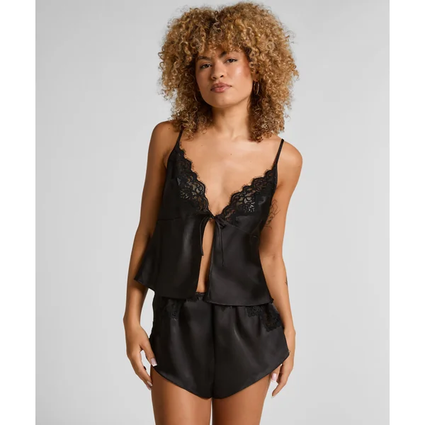 Short Mya - Noir