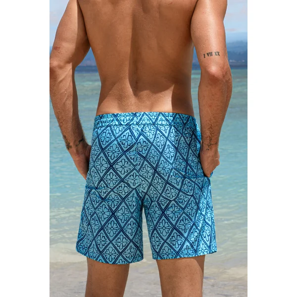 Short orné bleu