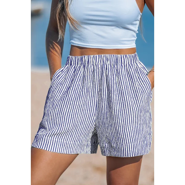 Short seersucker à rayures fines avec jambe droite