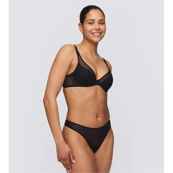 Soutien gorge demi mousse plongeant Basyl Noir