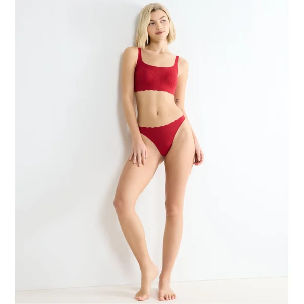 String rouge en dentelle extensible Zero Feel Bliss Shangai Red