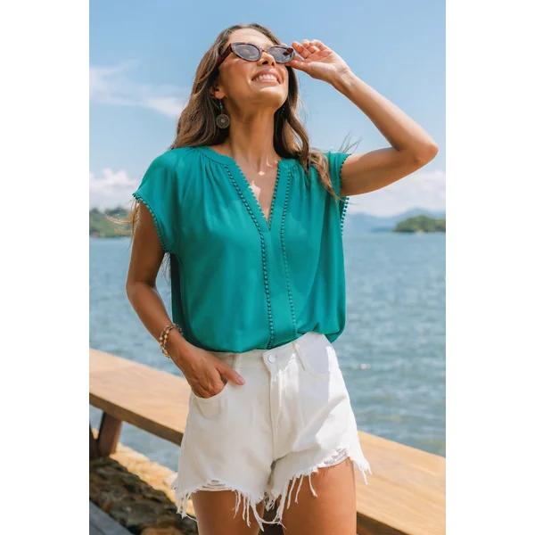T-shirt aqua avec col cranté
