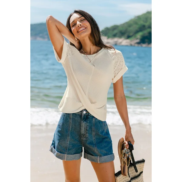 T-shirt beige noué