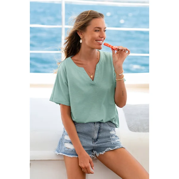 T-shirt bleu avec col cranté