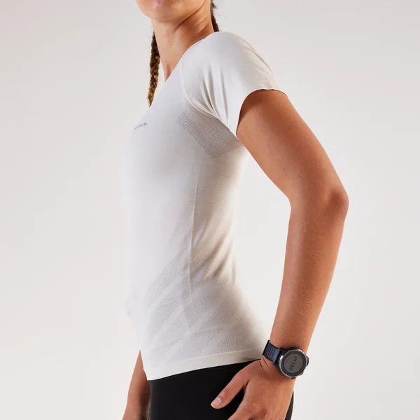 T-shirt running & trail sans couture femme, Kiprun run 500 confort beige